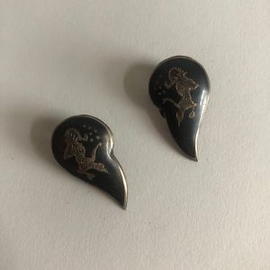 Vintage Winged Crest Clip On Earrings